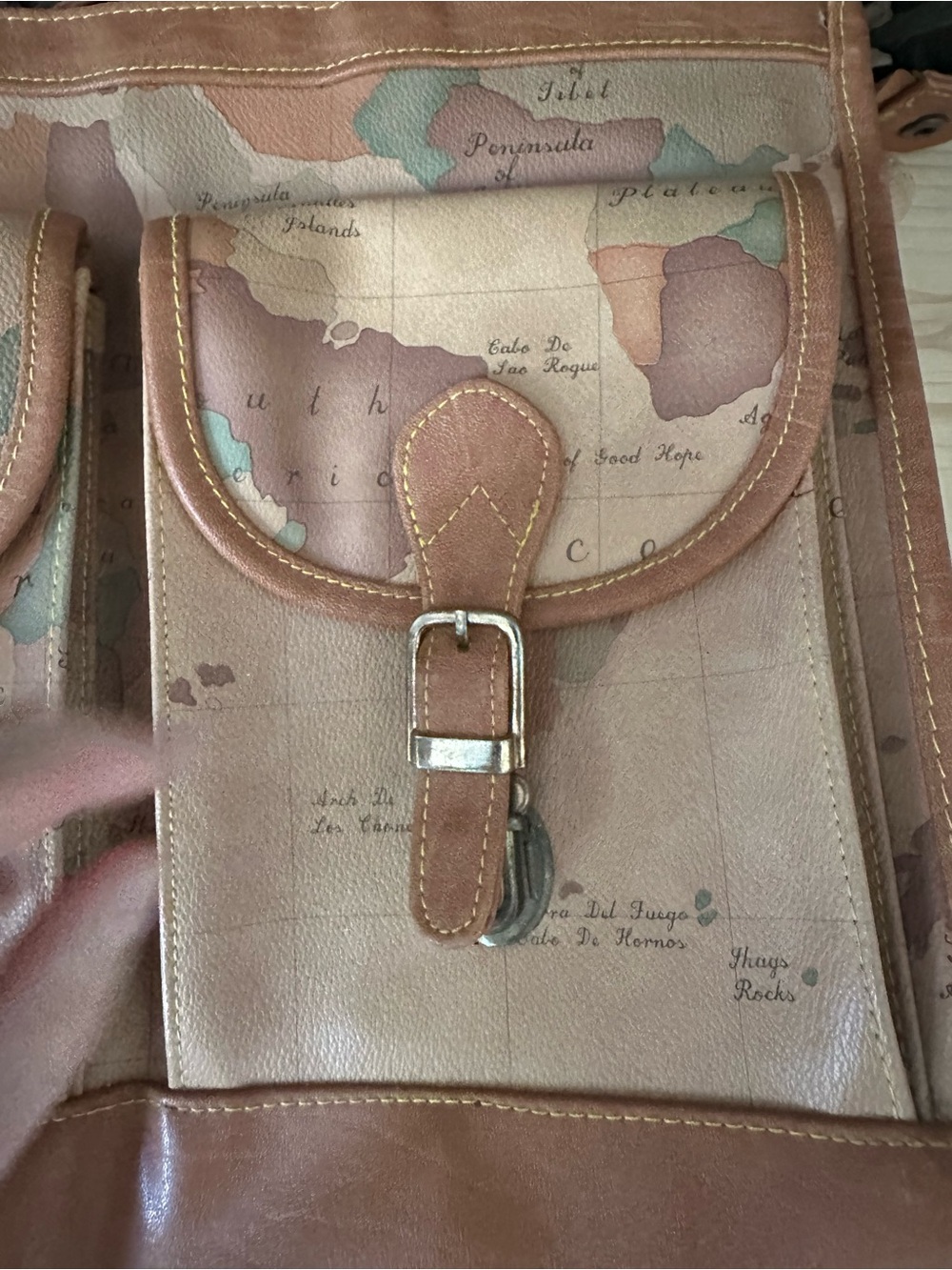 Vintage 1980s Gitano Duffel Bag World Map Travel Beige Carryon Luggage Tag - Picture 6 of 10